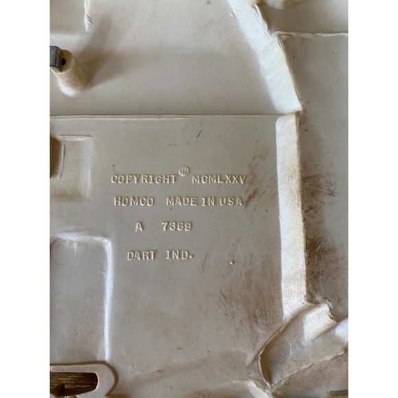 Vintage Pair of 1975 Homco Farmhouse and Big Red Barn Wall Hangings - Picture 7 of 8